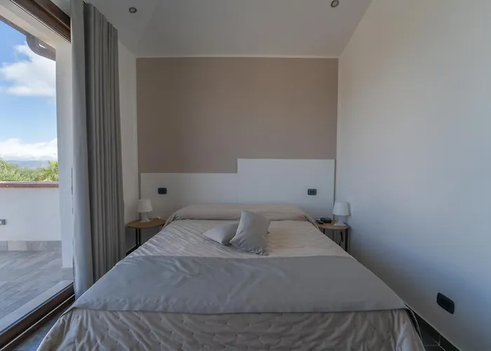 Cusenza Bed & Breakfast 4*